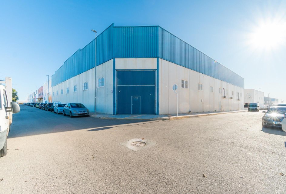 Alquiler a largo plazo - Nave industrial -
Pilar de la Horadada - Polígono industrial Cañada de Práez