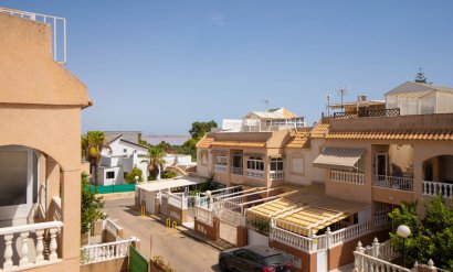 Apartament - Återförsäljning - Torrevieja -
                Los balcones