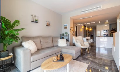 Apartamento - Segunda mano - Orihuela Costa -
                La Florida