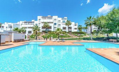 Apartamento - Wiederverkauf - Orihuela Costa -
                Las Colinas Golf