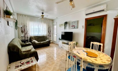 Apartment - Resale - Torrevieja Centro -
                Torrevieja