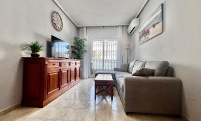 Appartement - Revente - Torrevieja -
                Acequion