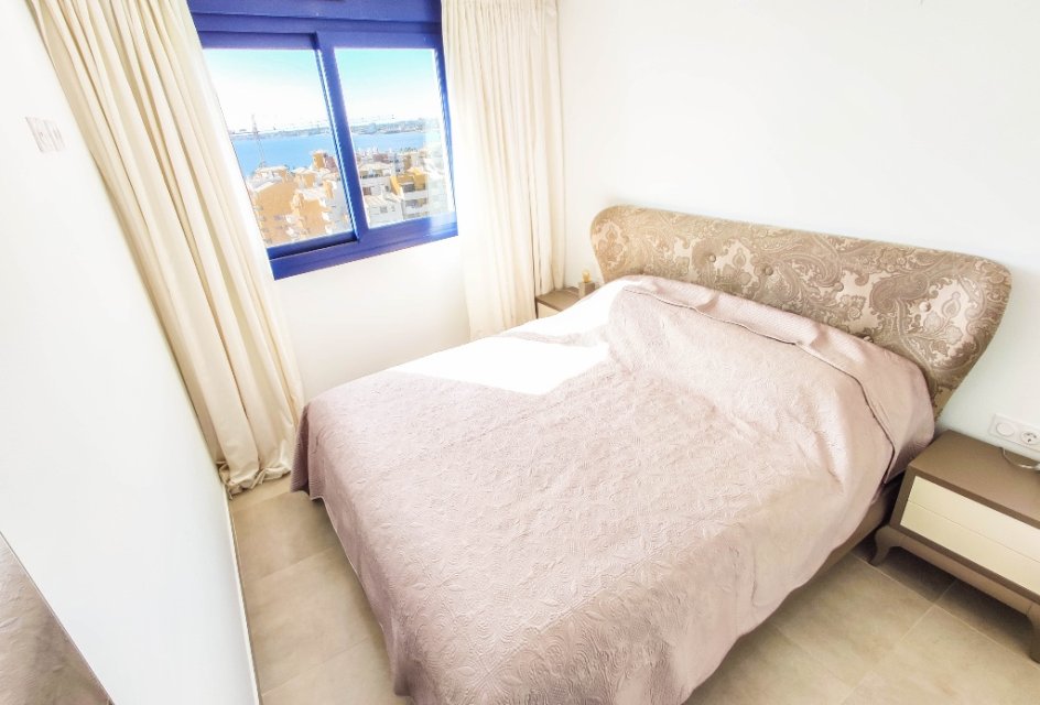 Återförsäljning - Apartament -
Punta Prima