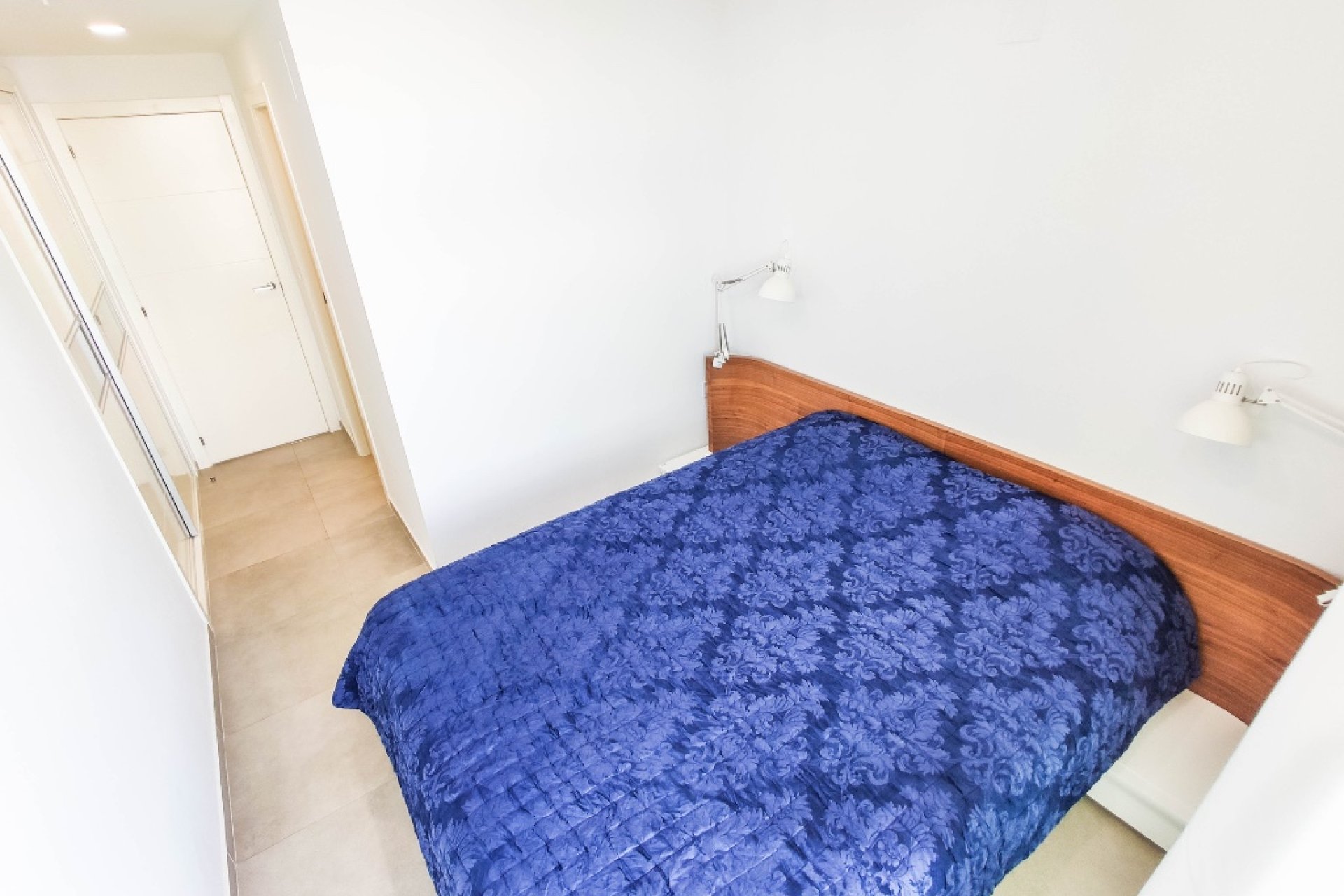Återförsäljning - Apartament -
Punta Prima