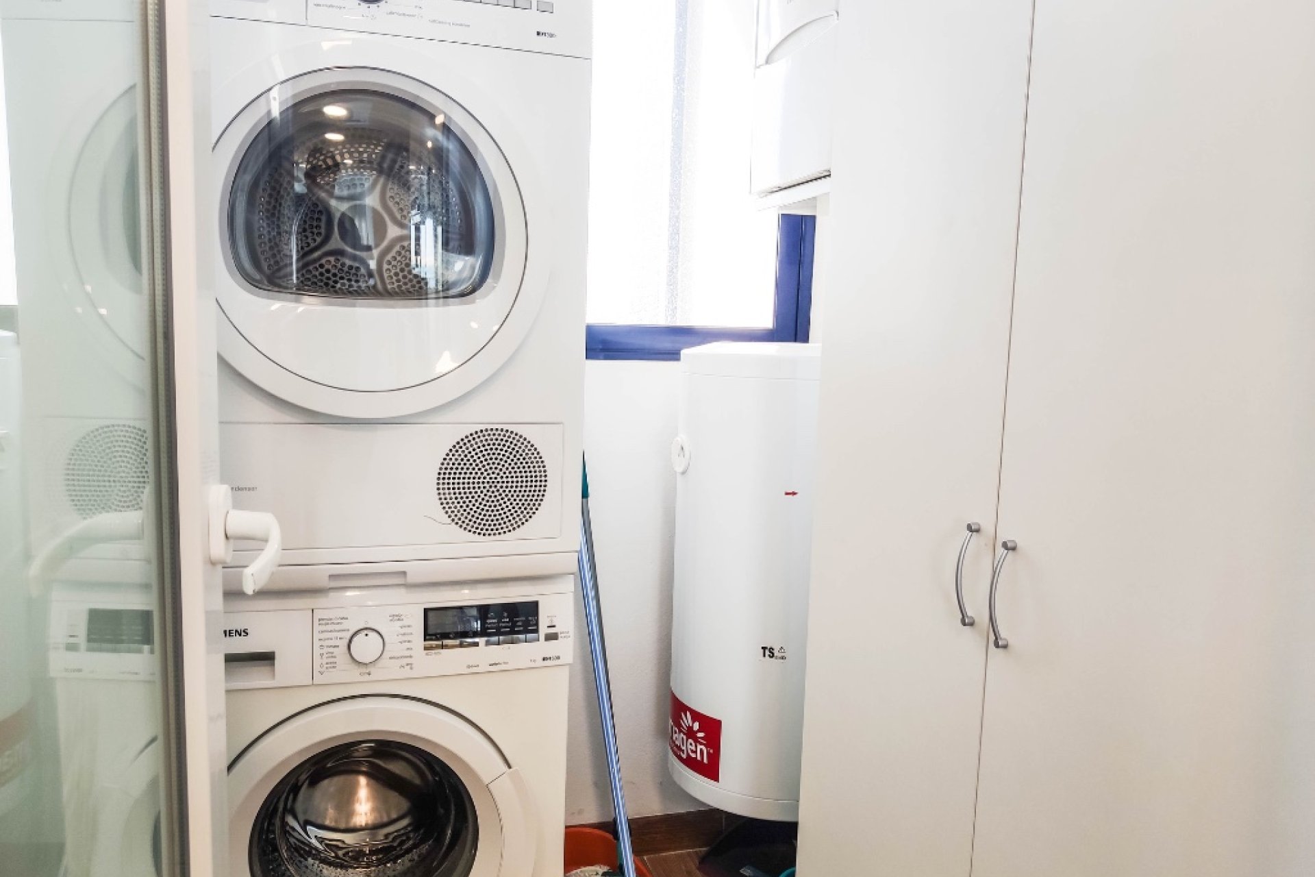 Återförsäljning - Apartament -
Punta Prima