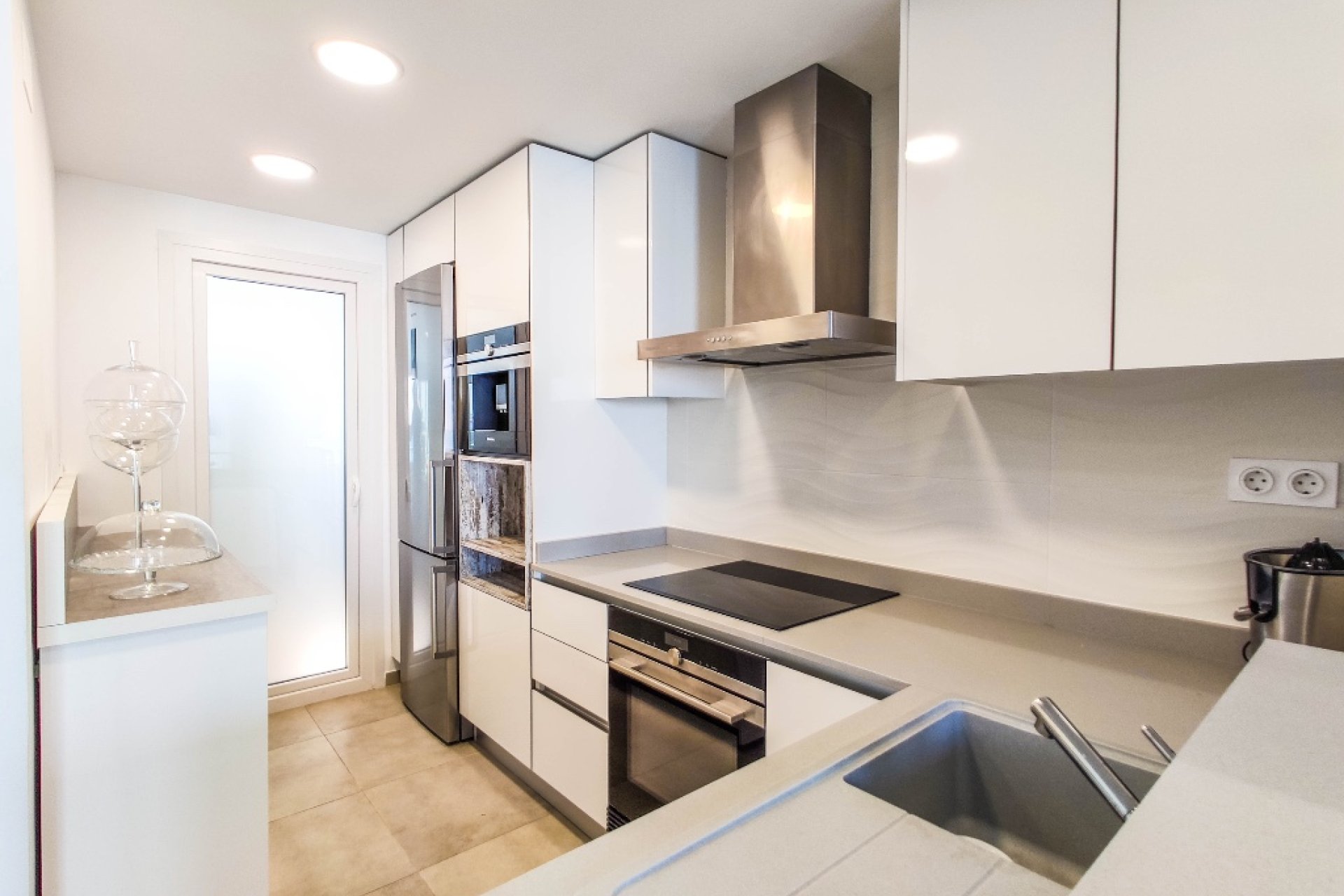 Återförsäljning - Apartament -
Punta Prima