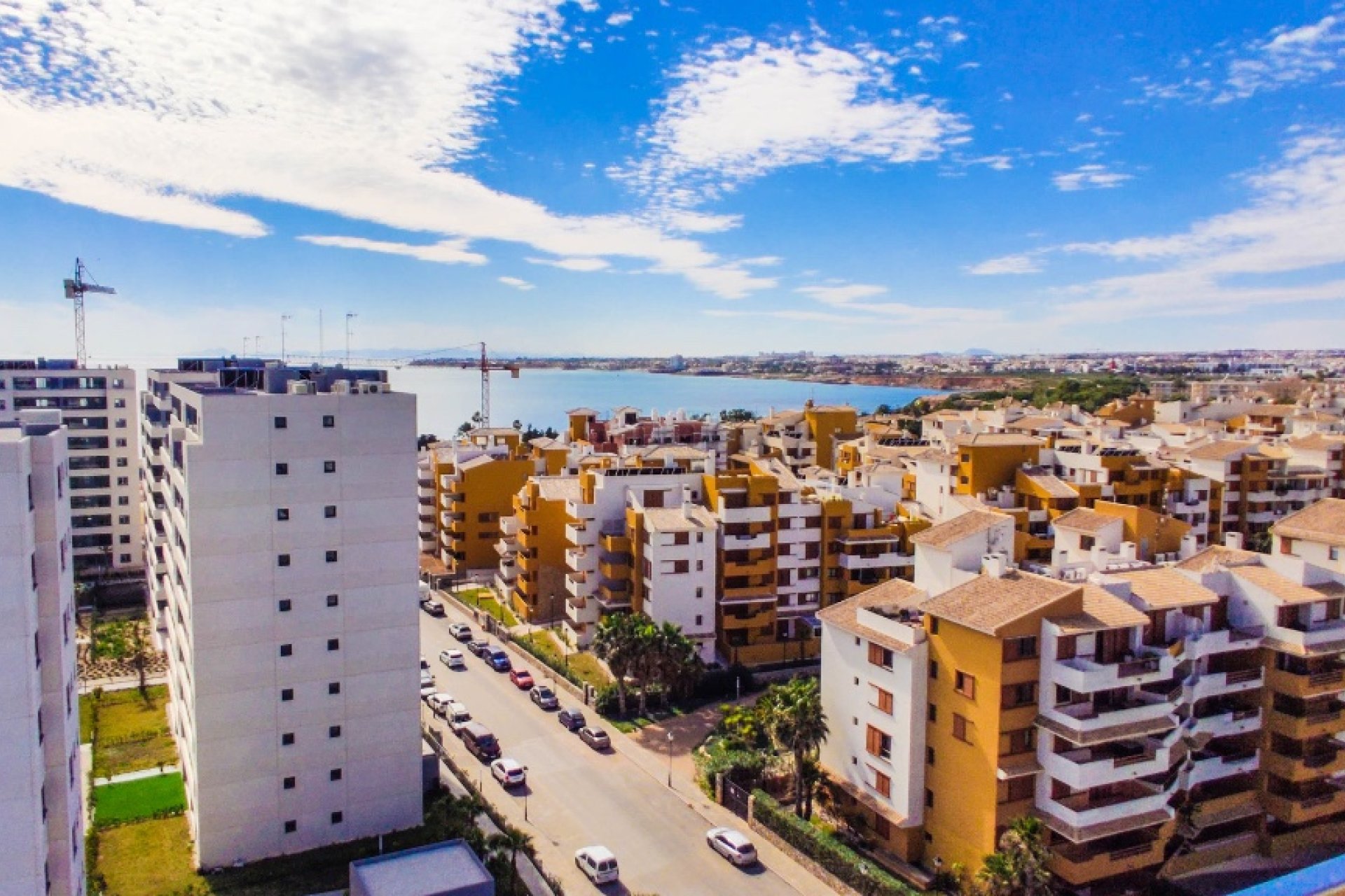 Återförsäljning - Apartament -
Punta Prima
