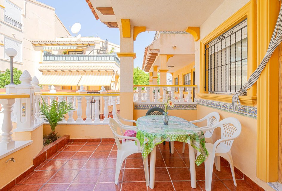 Återförsäljning - Apartament -
Punta Prima