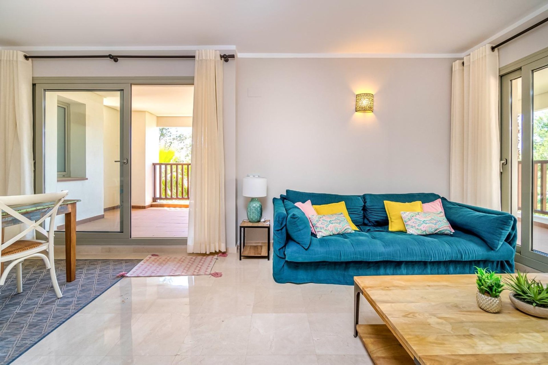 Återförsäljning - Apartamento -
Orihuela Costa - Las Colinas Golf