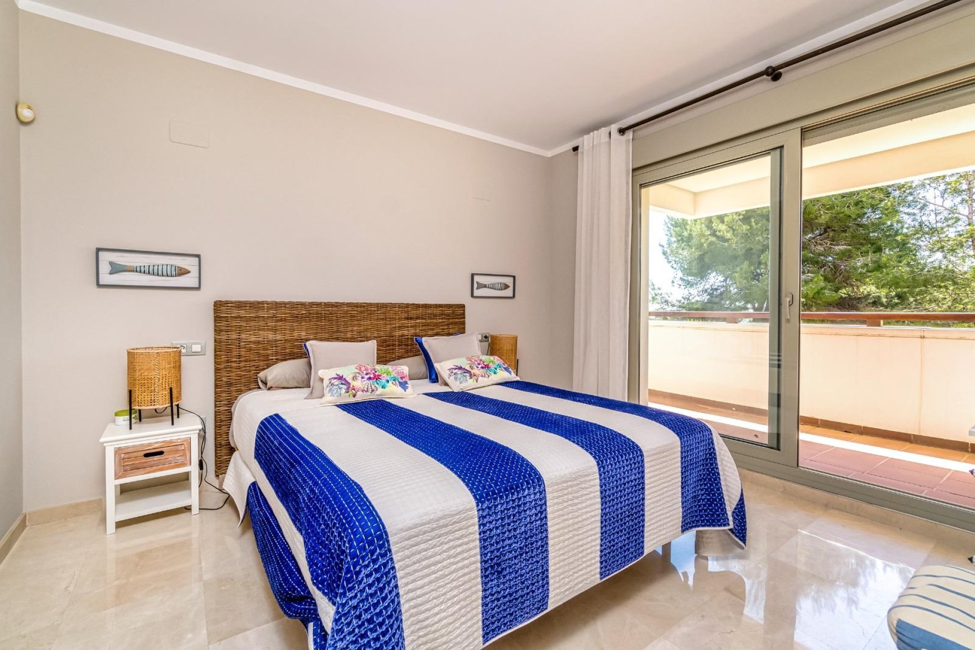 Återförsäljning - Apartamento -
Orihuela Costa - Las Colinas Golf