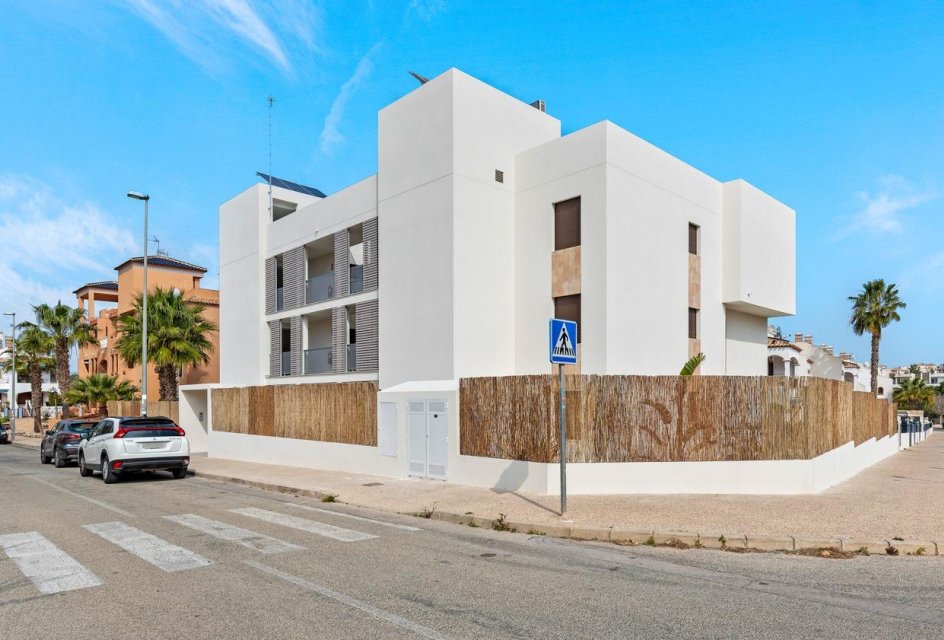 Återförsäljning - Apartamento -
Orihuela Costa - Villamartín
