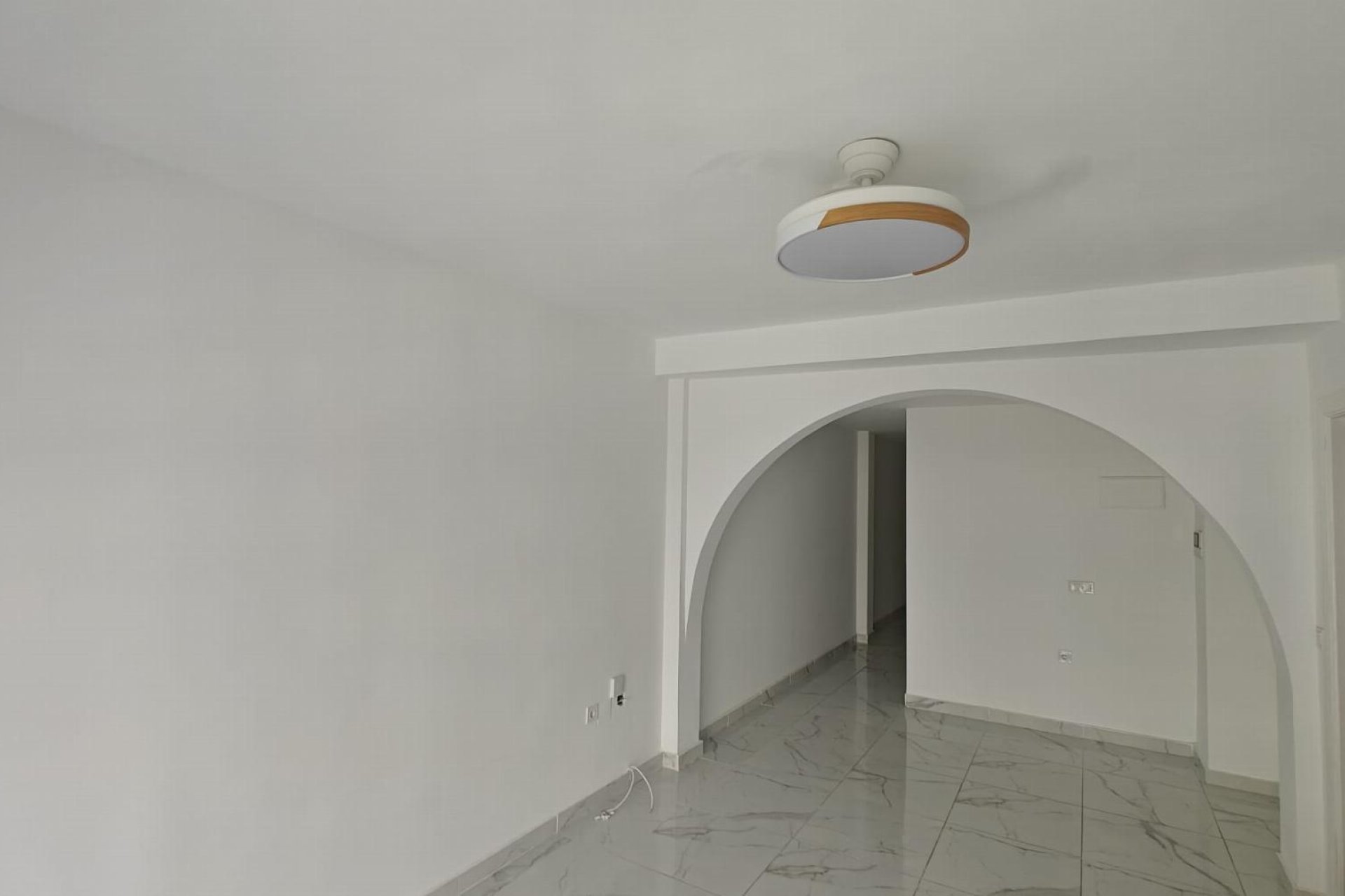 Återförsäljning - Apartamento -
Torrevieja - Acequion