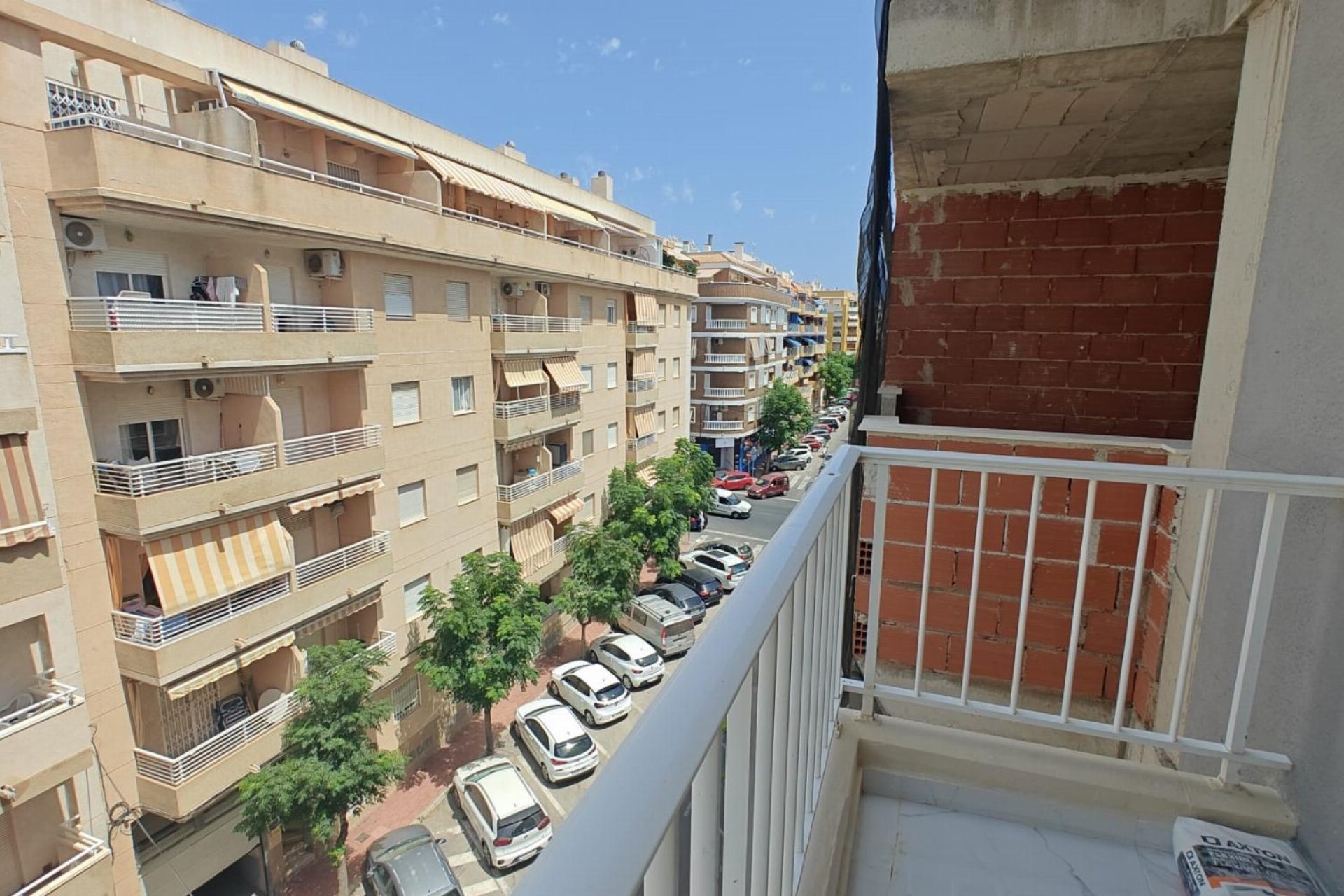 Återförsäljning - Apartamento -
Torrevieja - Acequion