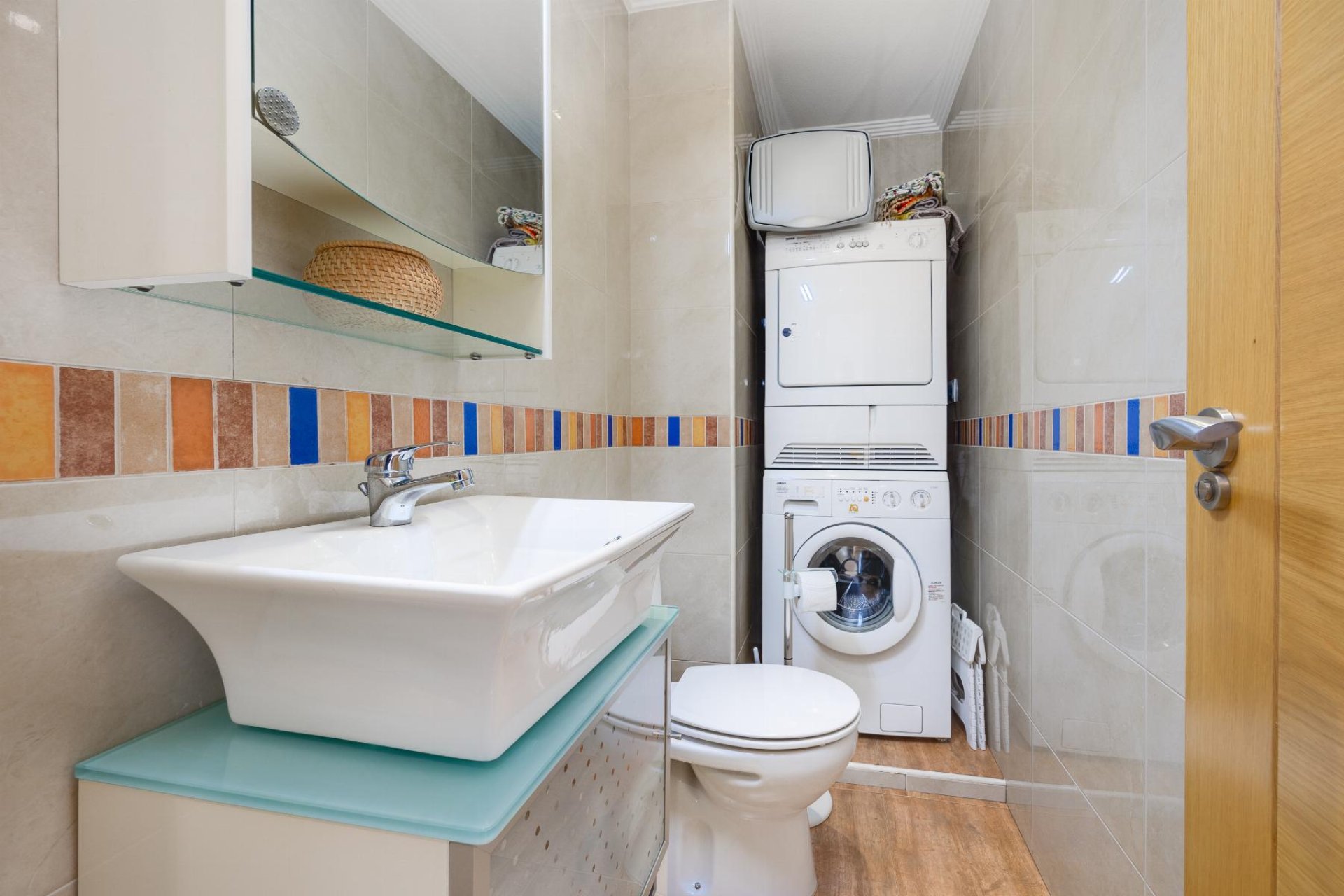 Återförsäljning - Apartamento -
Torrevieja - Playa Acequion