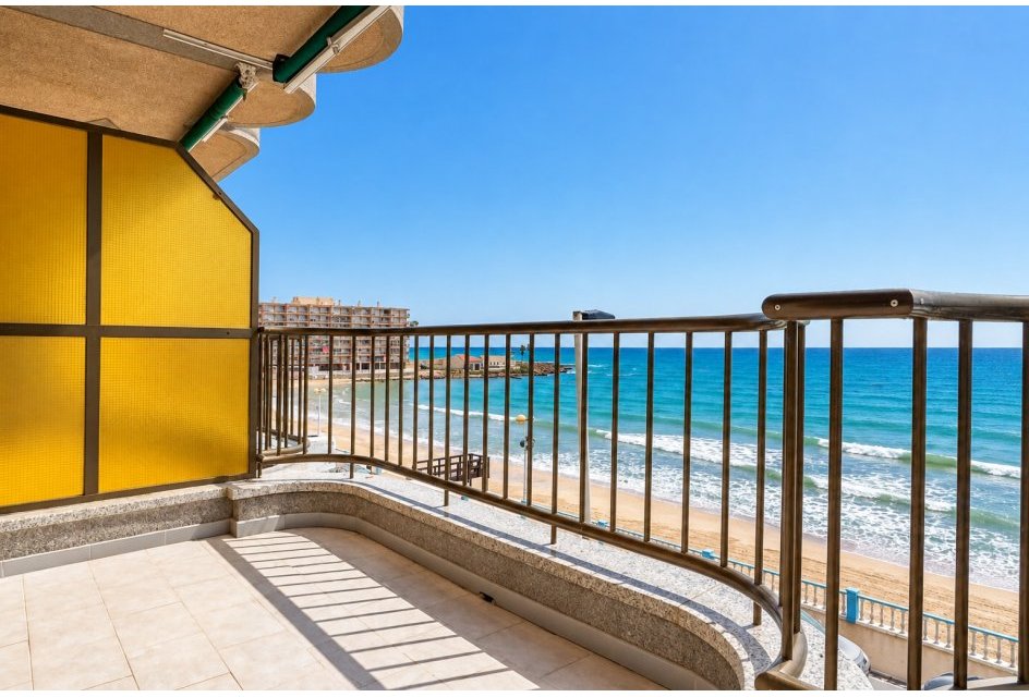 Återförsäljning - Apartamento -
Torrevieja - Playa de los Locos
