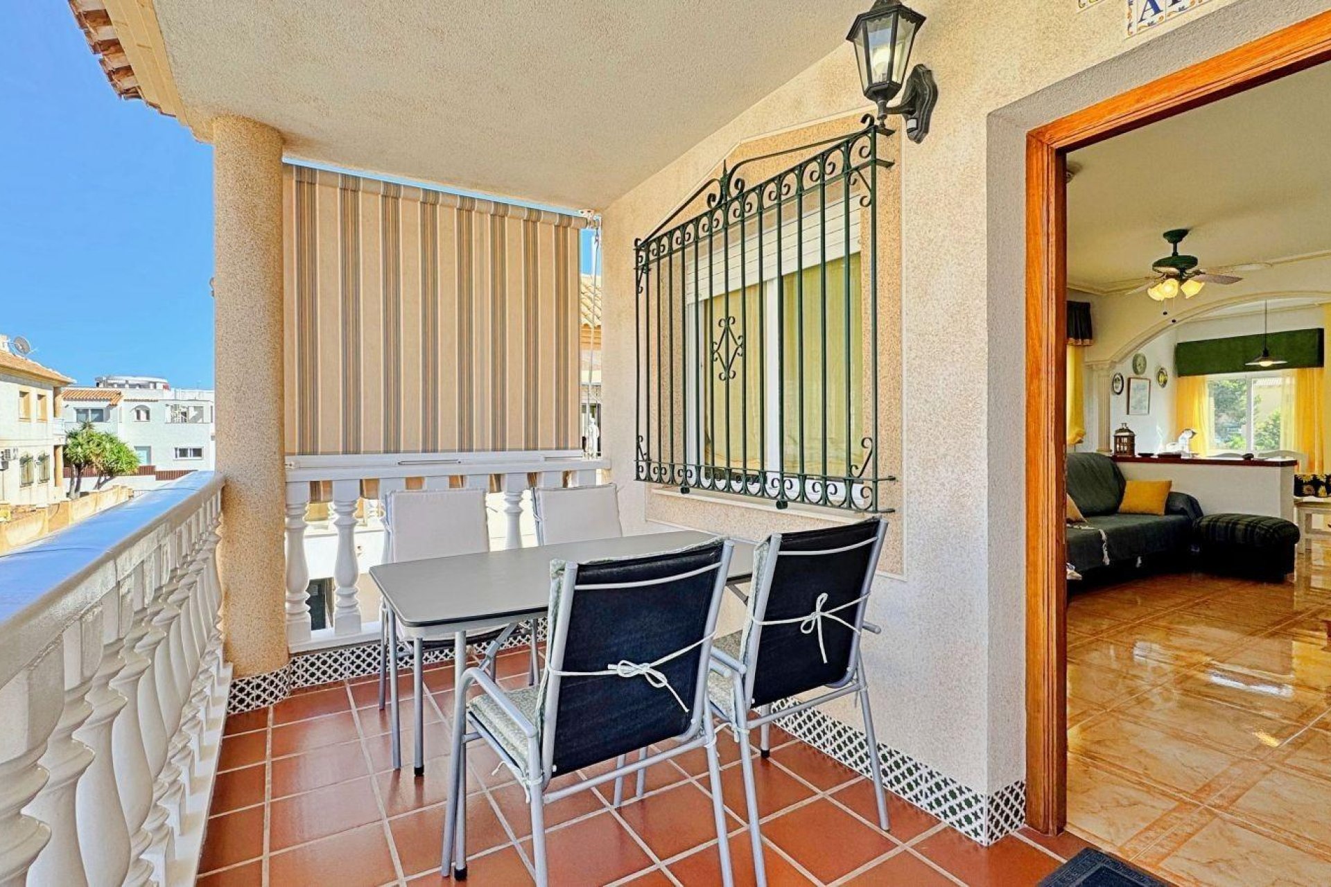 Återförsäljning - Buhardilla -
Orihuela Costa - La Zenia