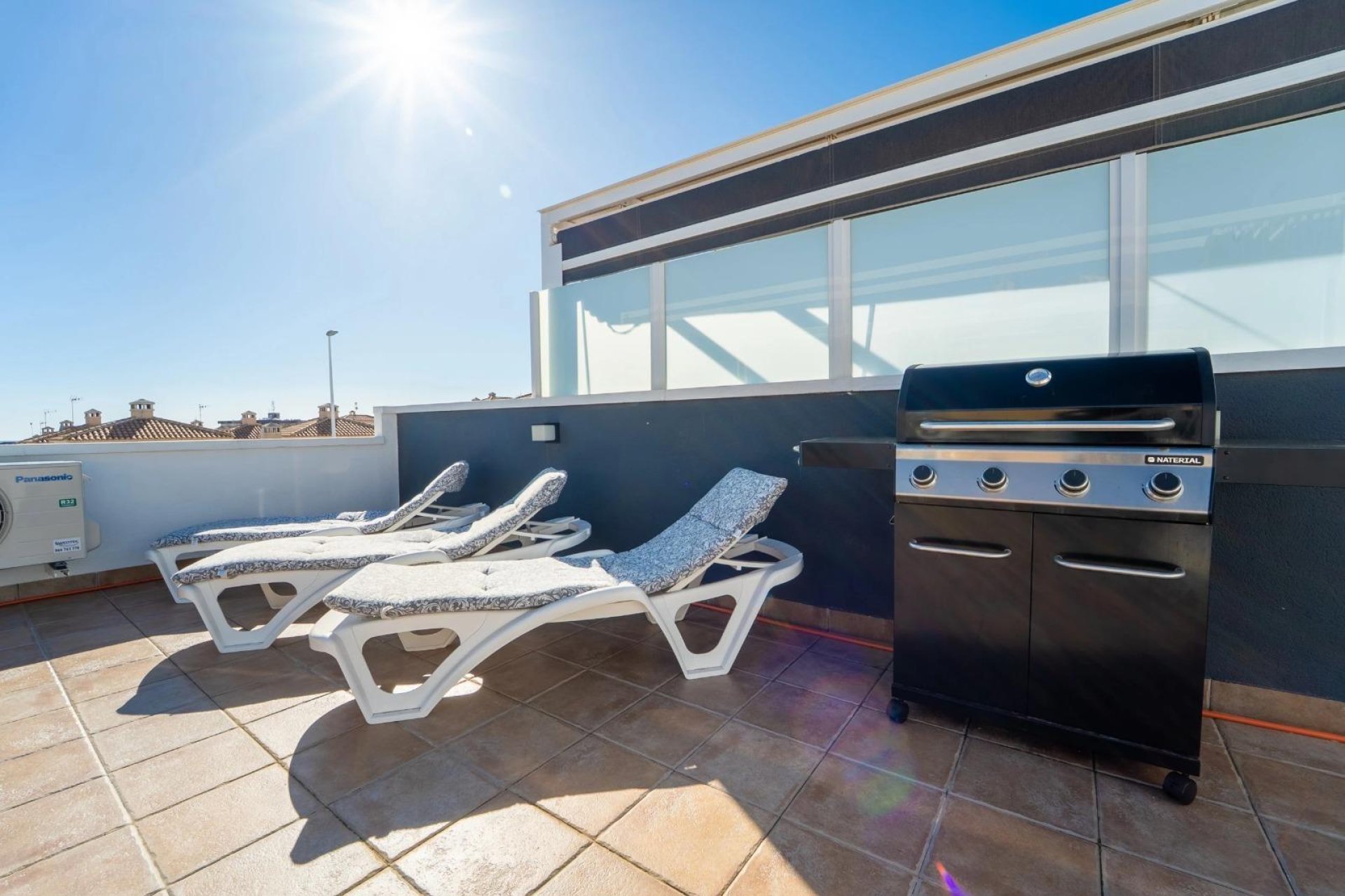 Återförsäljning - Buhardilla -
Orihuela Costa - La Zenia