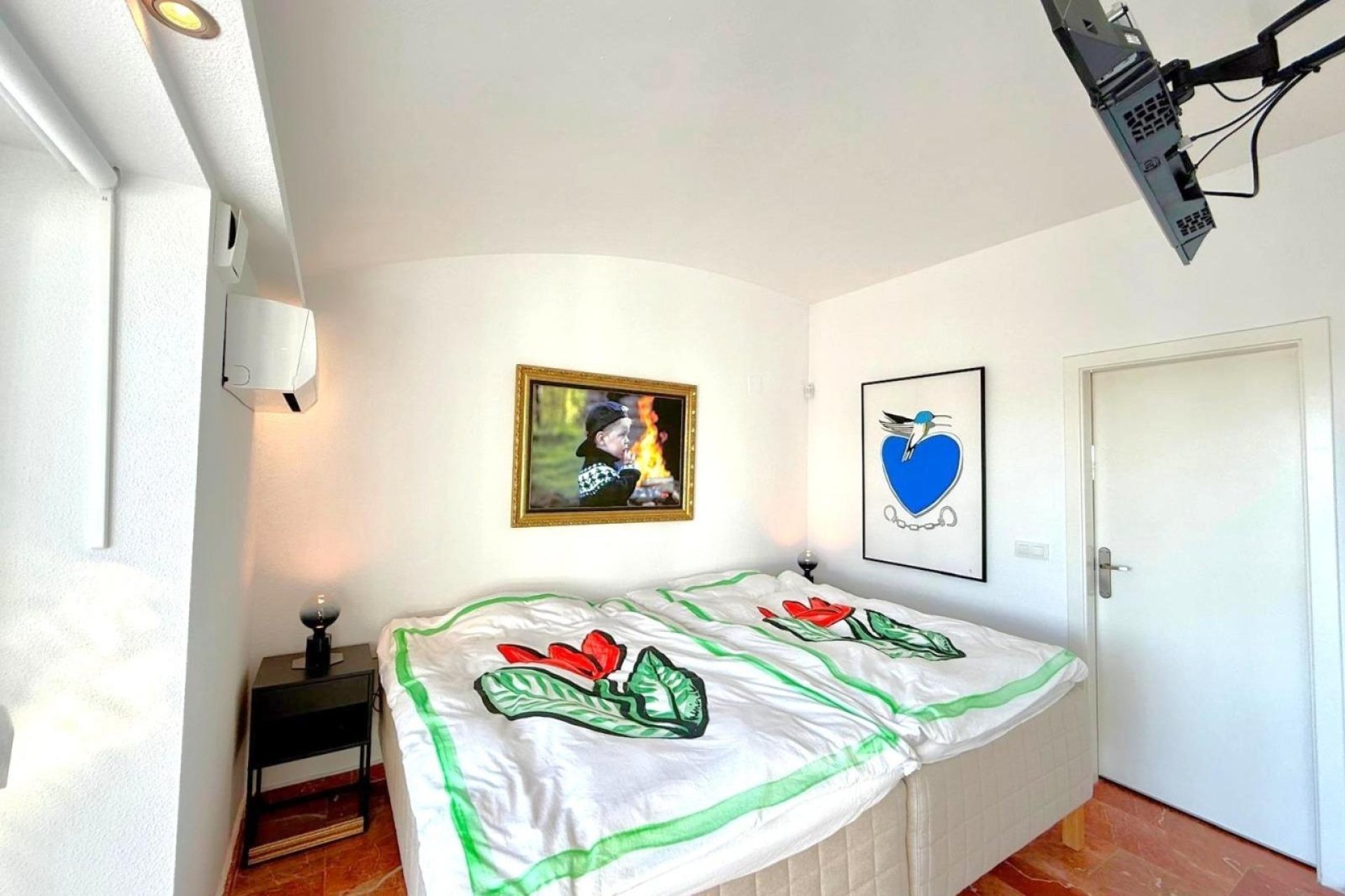 Återförsäljning - Buhardilla -
Orihuela Costa - Las Ramblas