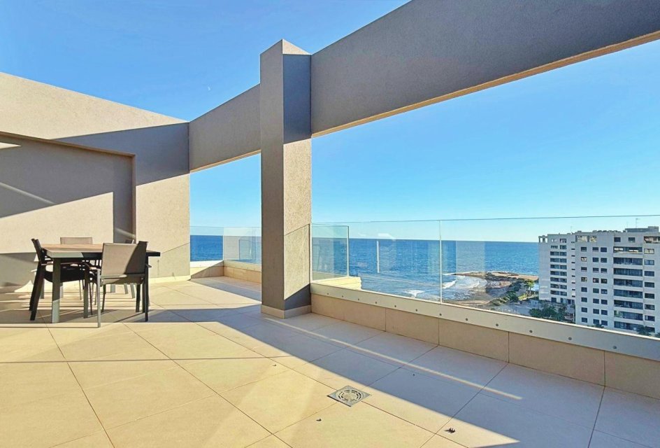 Återförsäljning - Buhardilla -
Orihuela Costa - Rocio del Mar