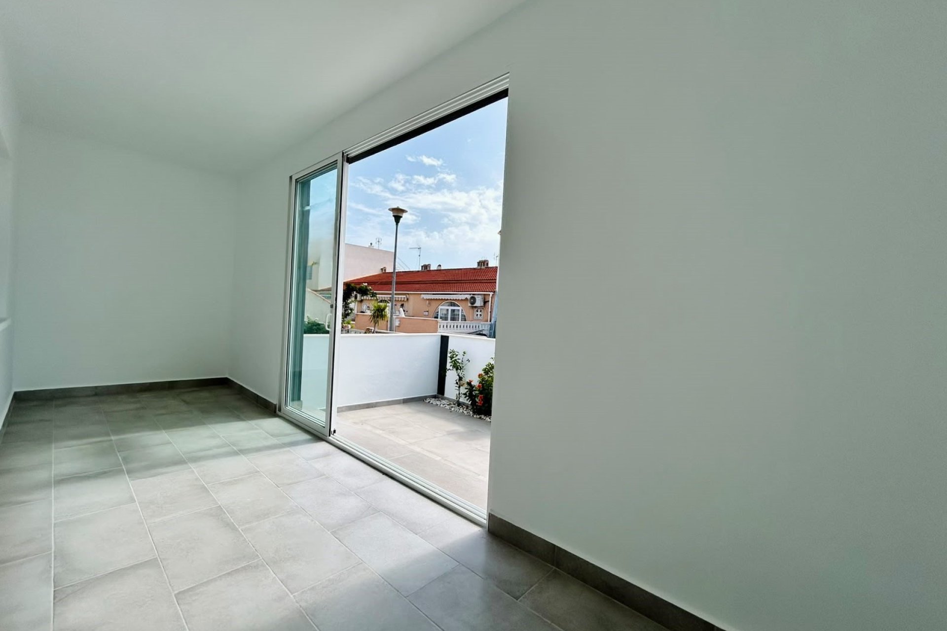 Återförsäljning - Bungalow -
La Siesta - El Salado - Torreta - La Siesta