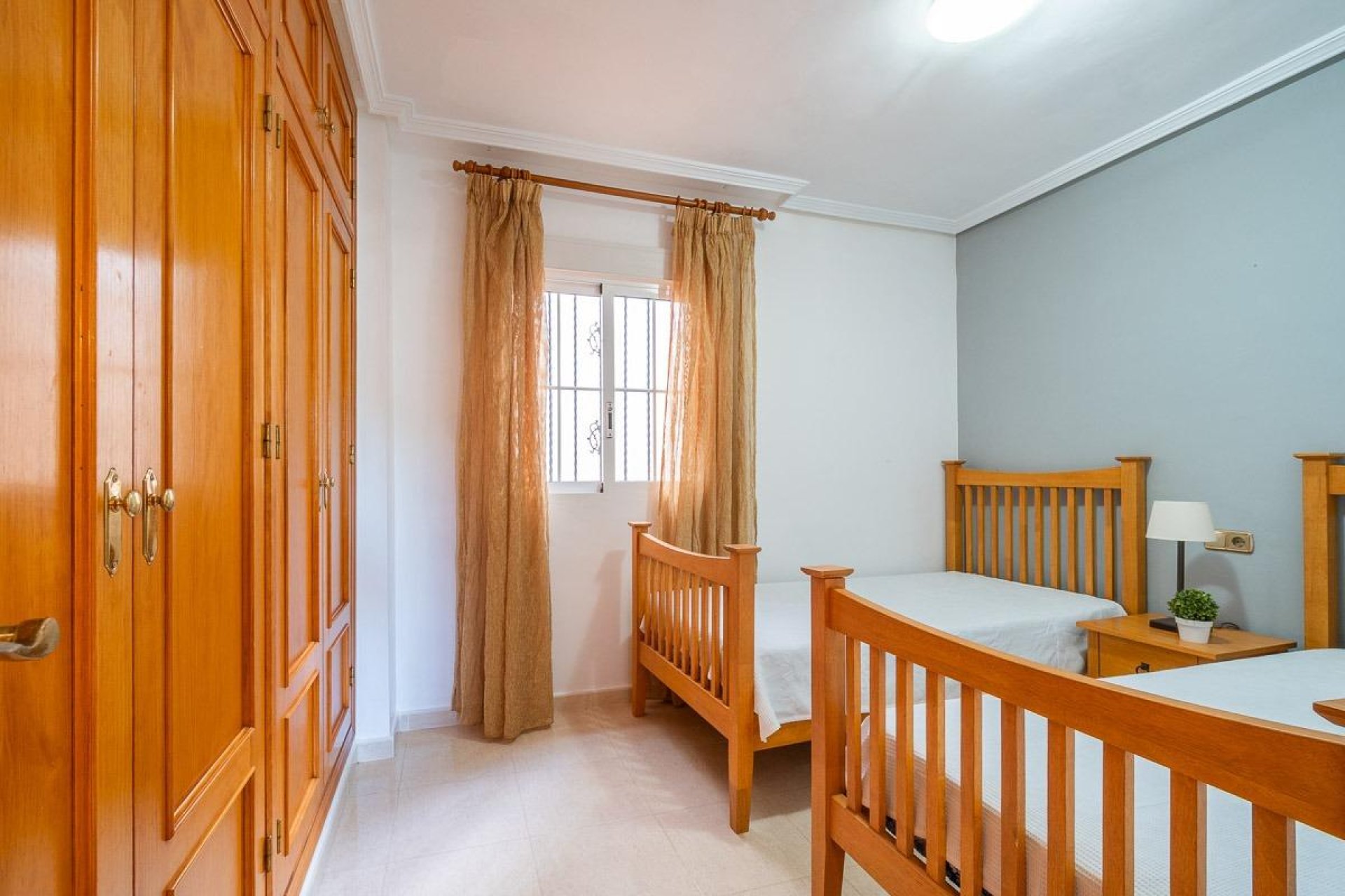 Återförsäljning - Bungalow -
Orihuela Costa - Lomas de Cabo Roig-Los Dolses