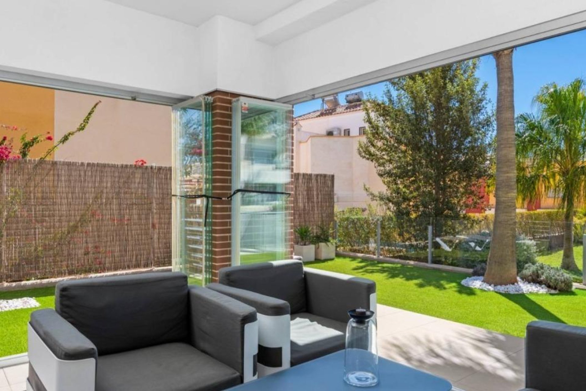Återförsäljning - Bungalow -
Orihuela Costa - Los Dolses