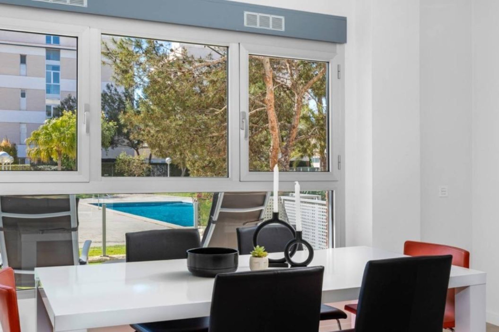 Återförsäljning - Bungalow -
Orihuela Costa - Los Dolses