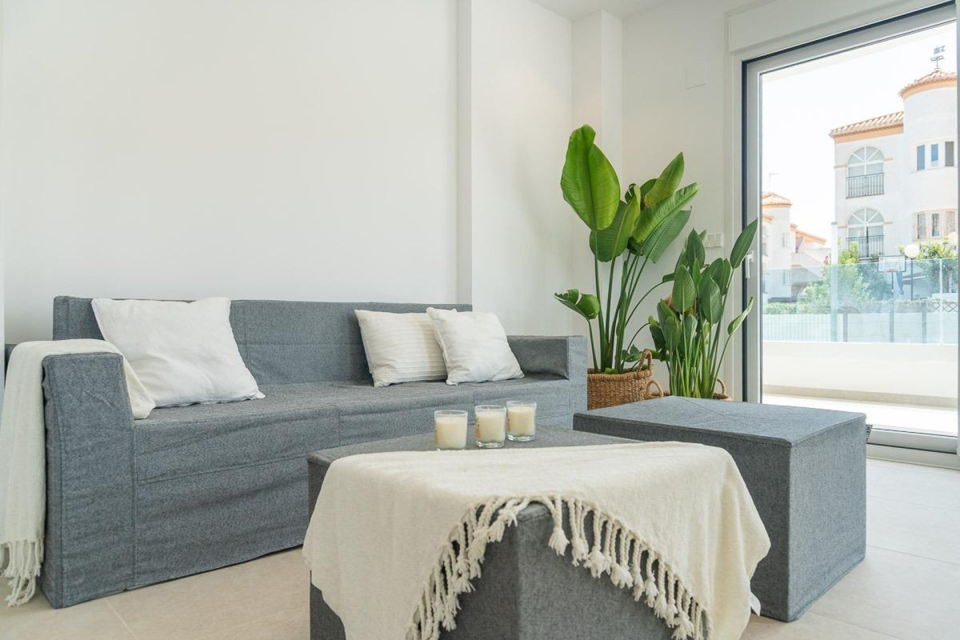 Återförsäljning - Bungalow -
Orihuela Costa - Playa Flamenca