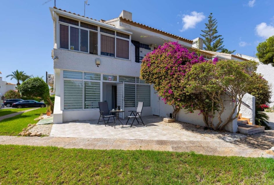 Återförsäljning - Bungalow -
Orihuela Costa - Villamartín-Las Filipinas