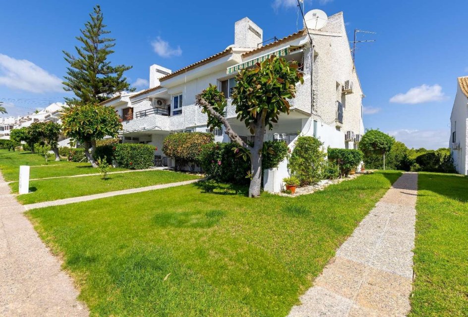 Återförsäljning - Bungalow -
Orihuela Costa - Villamartín-Las Filipinas