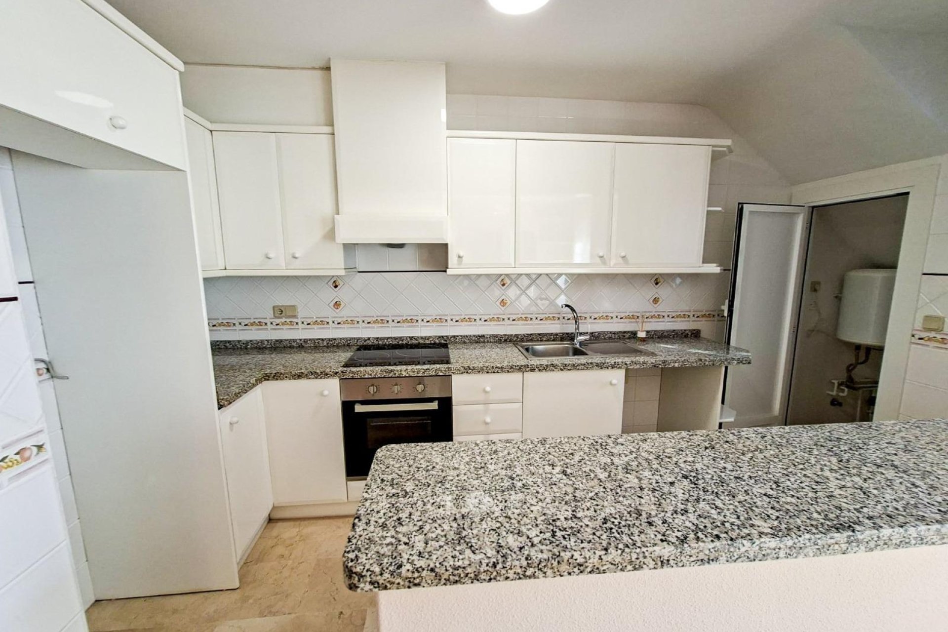 Återförsäljning - Bungalow -
Orihuela Costa - Villamartín-Las Filipinas