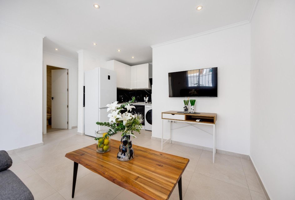 Återförsäljning - Bungalow -
Torrevieja - La Siesta - El Salado - Torreta