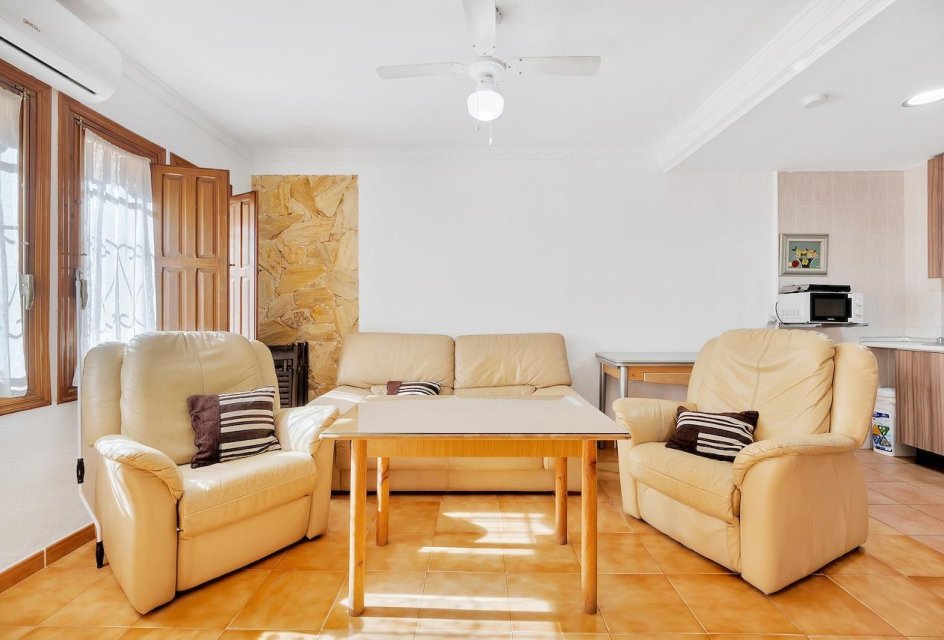 Återförsäljning - Bungalow -
Torrevieja - Playa de la mata