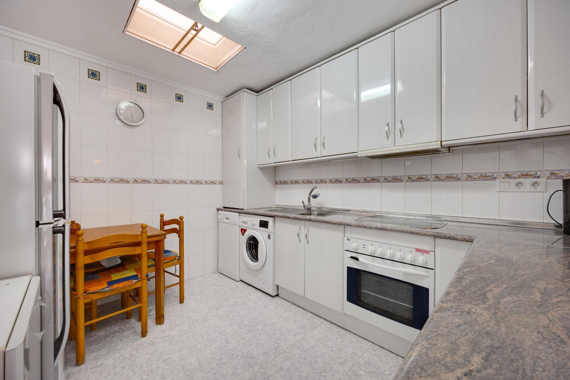 Återförsäljning - Bungalow -
Torrevieja - San luis