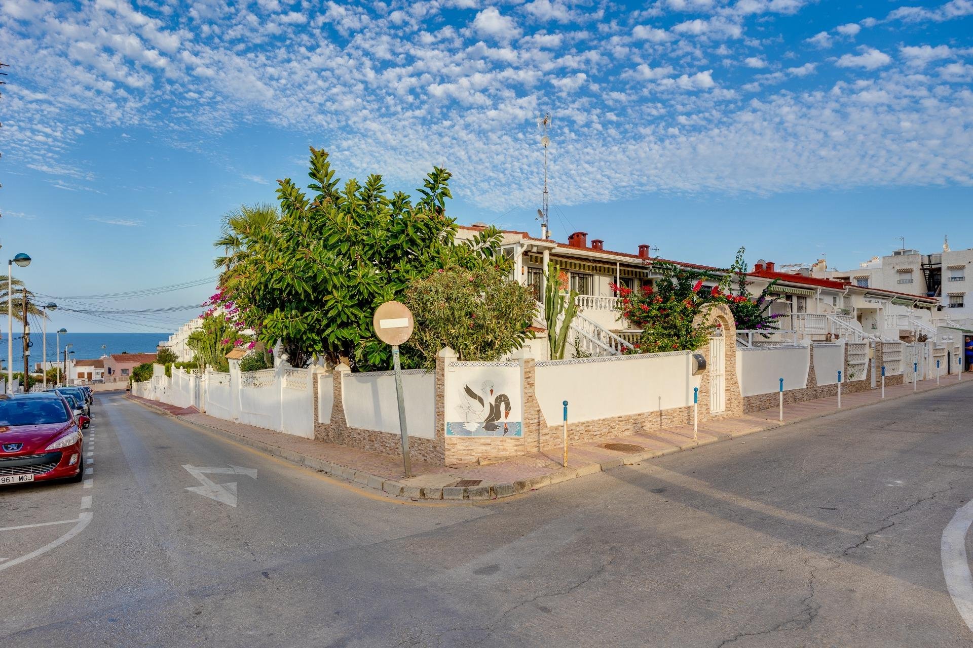 Återförsäljning - Bungalow -
Torrevieja - Torre la mata
