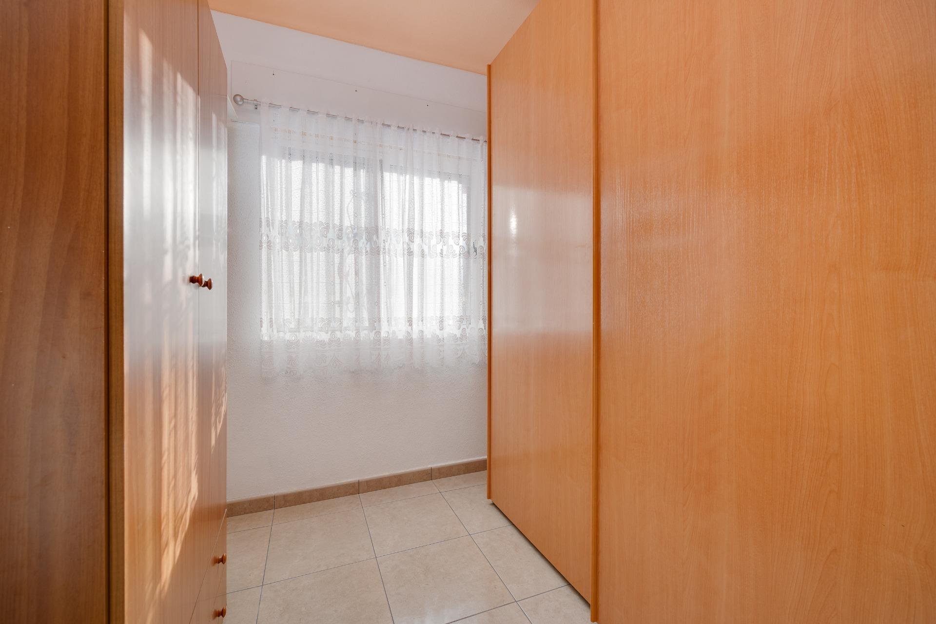 Återförsäljning - Bungalow -
Torrevieja - Torre la mata