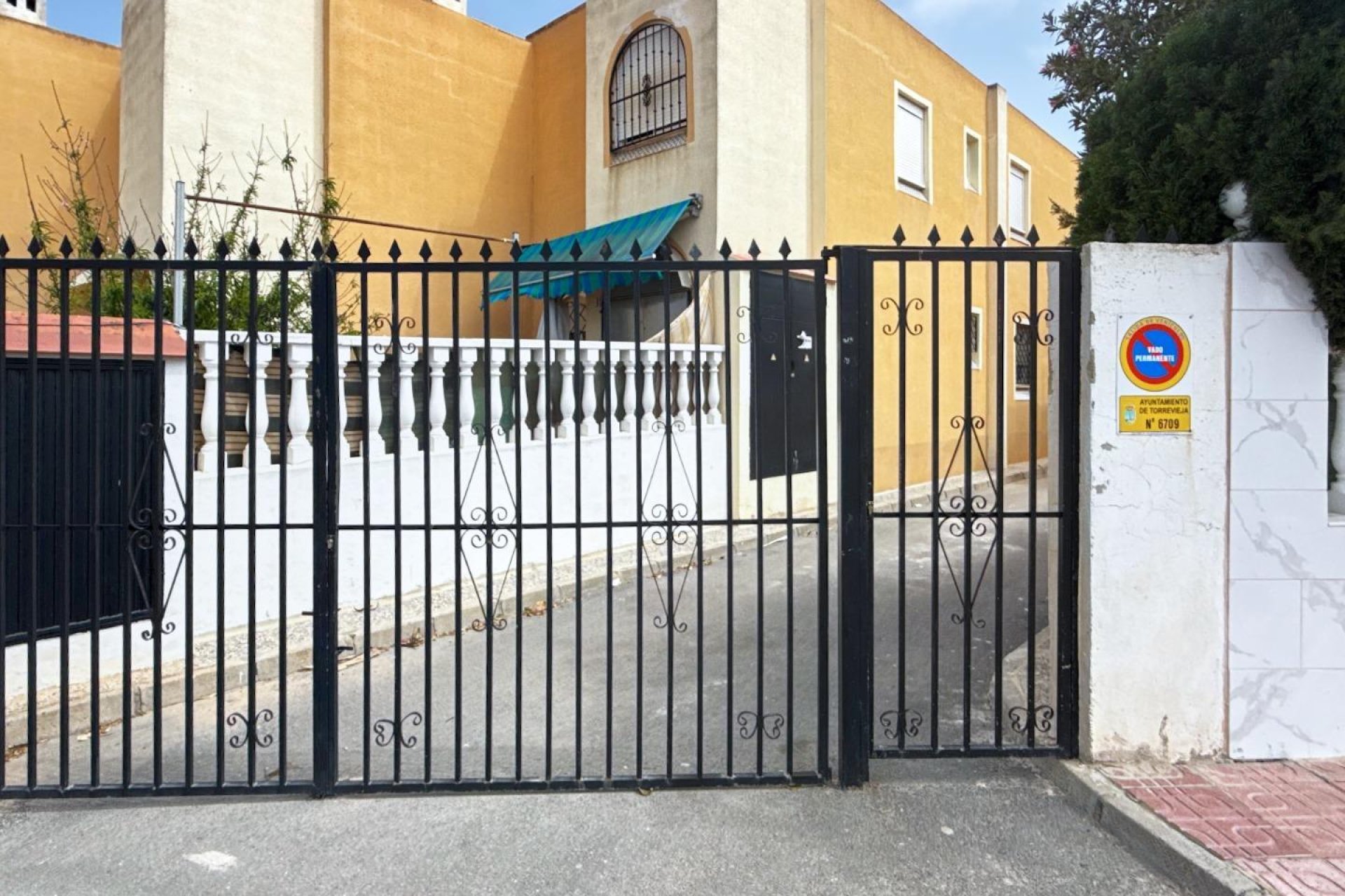 Återförsäljning - Bungalow -
Torrevieja - Torreblanca