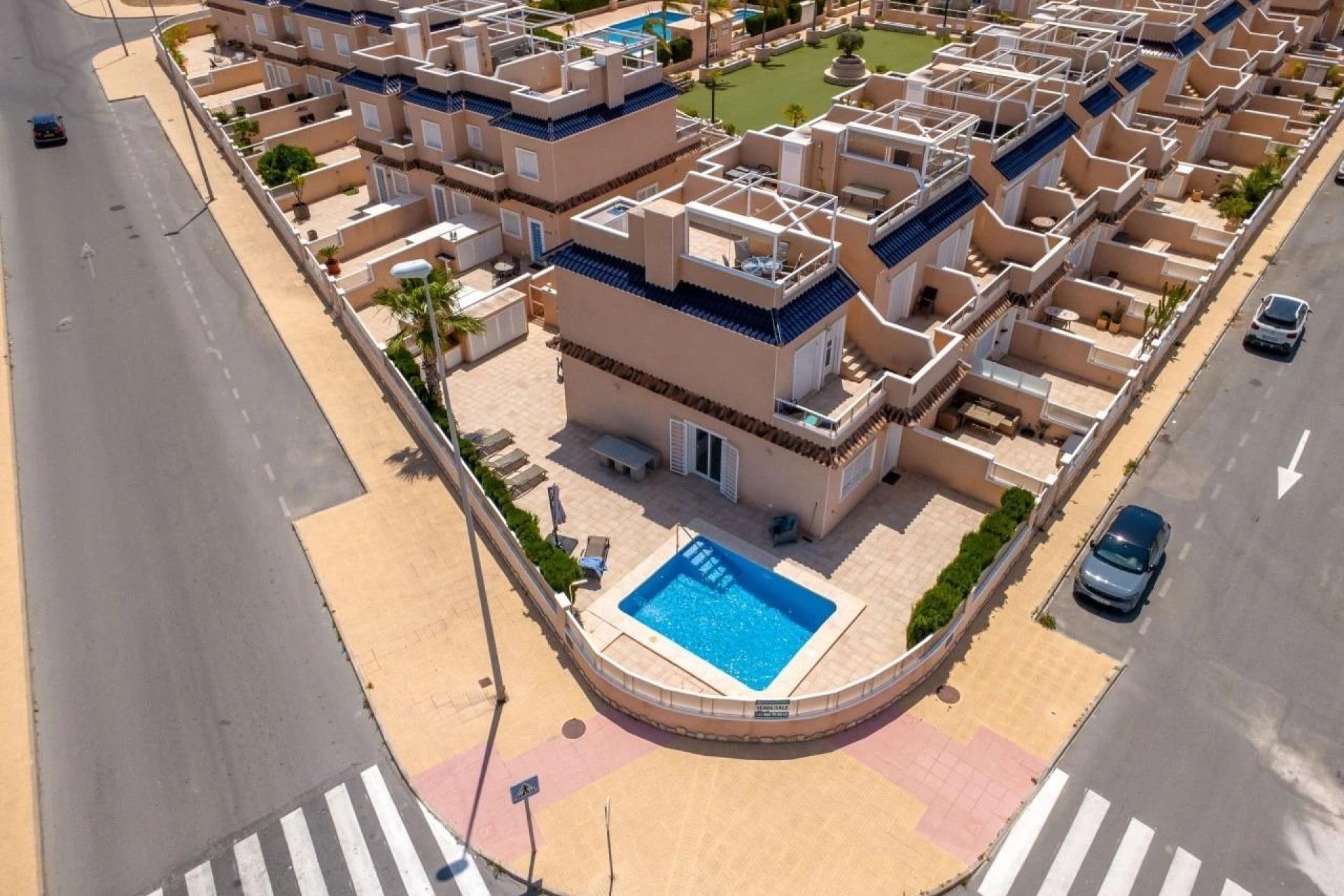 Återförsäljning - Duplex -
Orihuela Costa - Campoamor