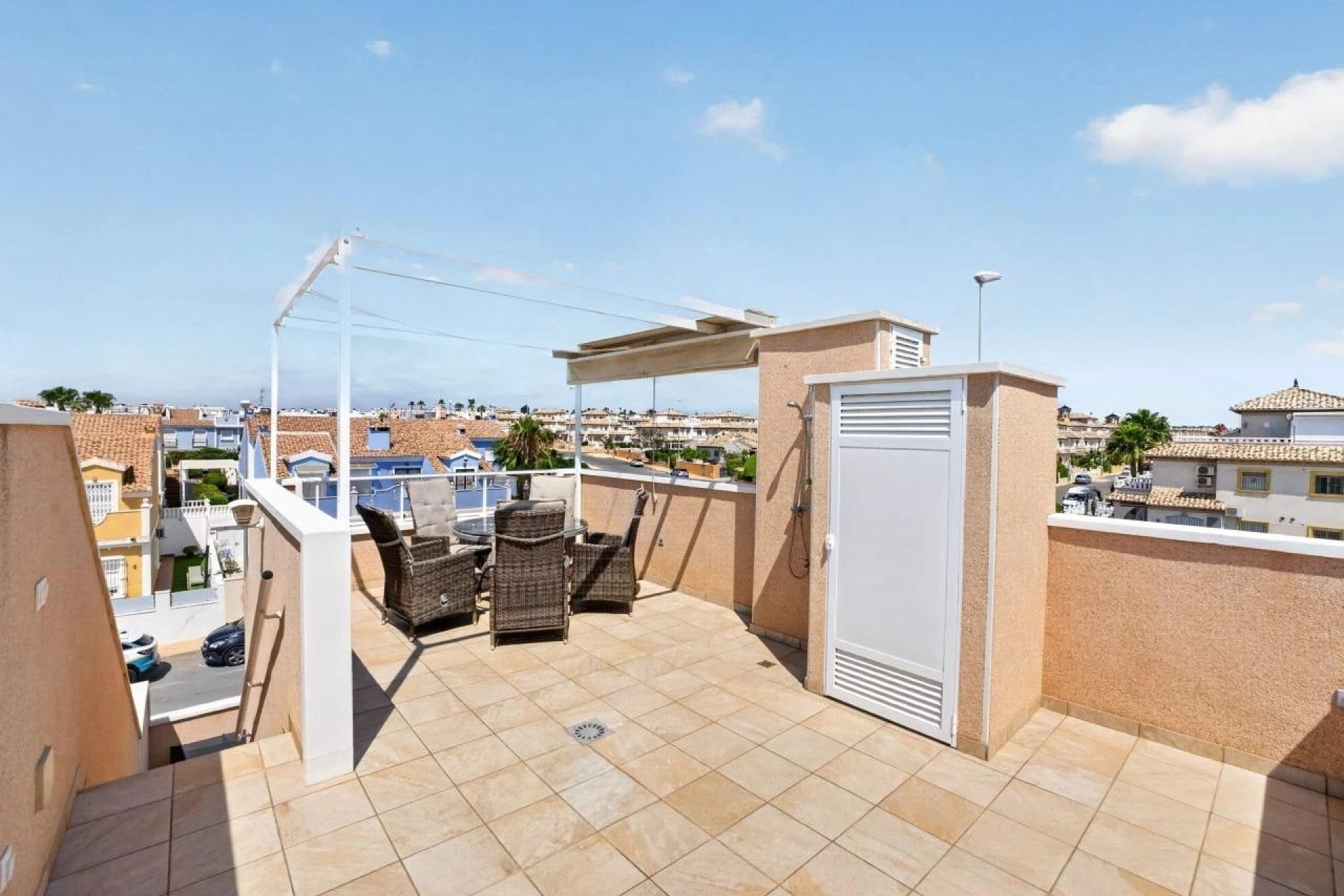 Återförsäljning - Duplex -
Orihuela Costa - Campoamor