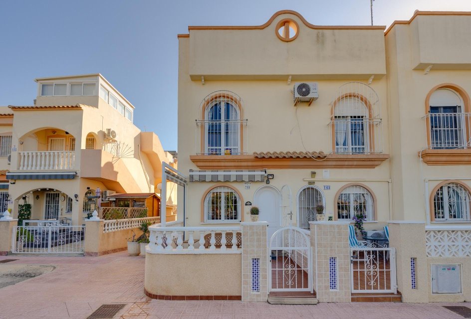 Återförsäljning - Duplex -
Orihuela Costa - La Florida