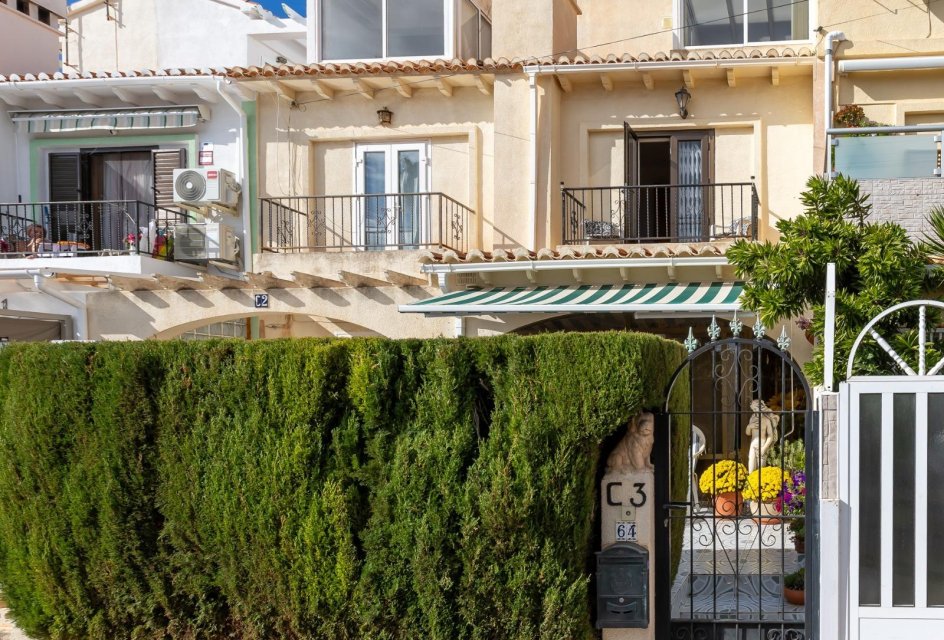 Återförsäljning - Duplex -
Torrevieja - La Siesta - El Salado - Torreta