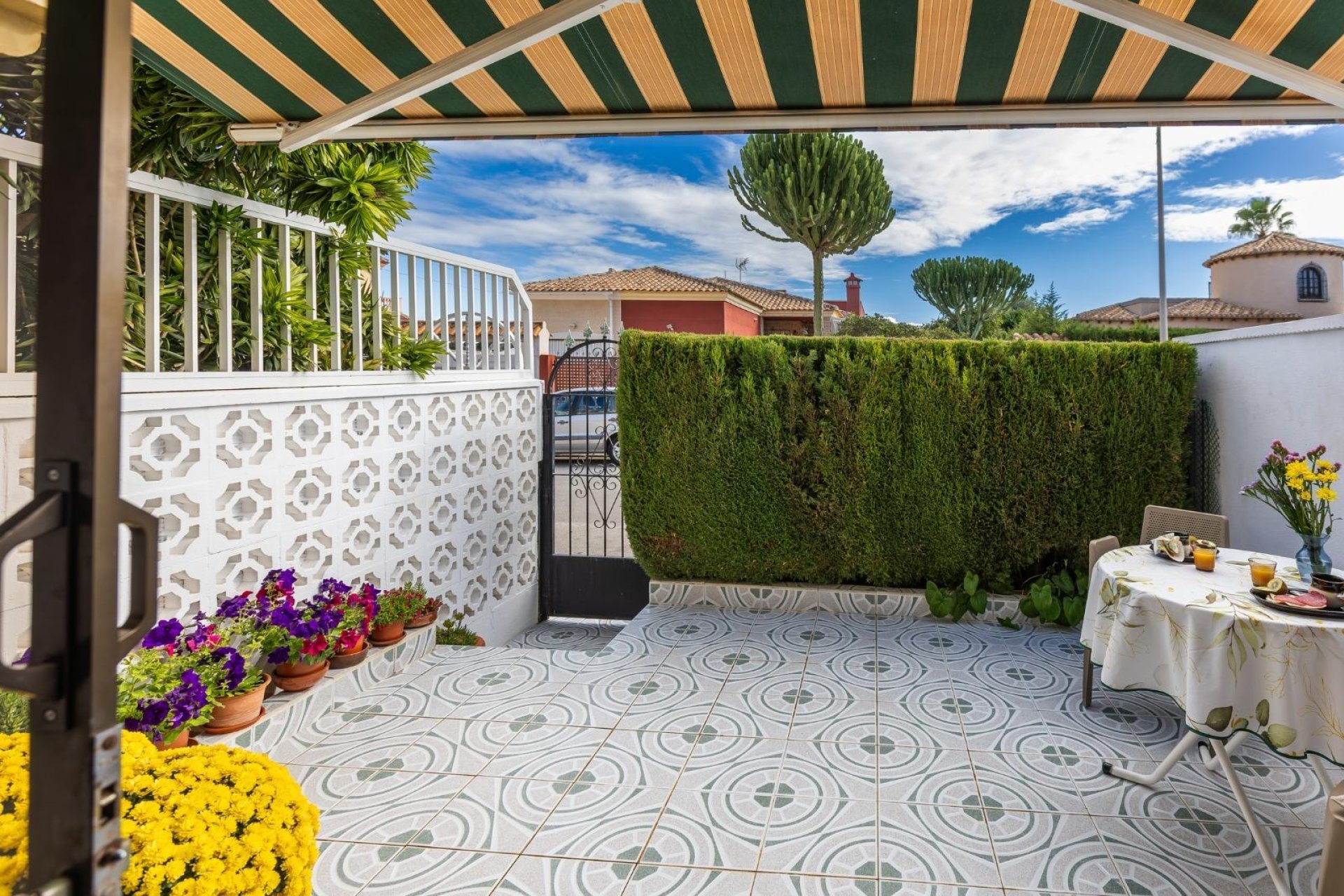 Återförsäljning - Duplex -
Torrevieja - La Siesta - El Salado - Torreta