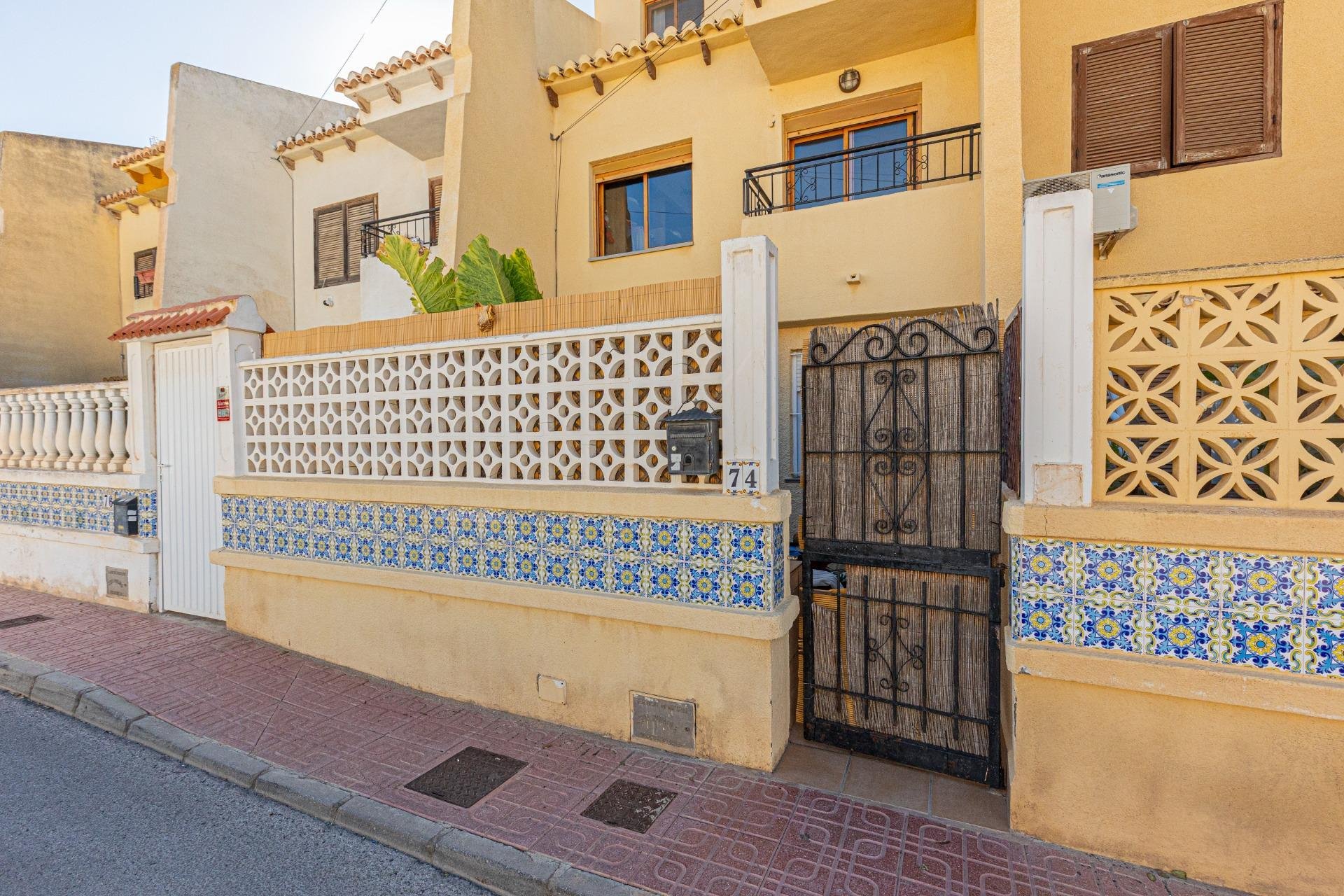 Återförsäljning - Duplex -
Torrevieja - Los Balcones - Los Altos del Edén
