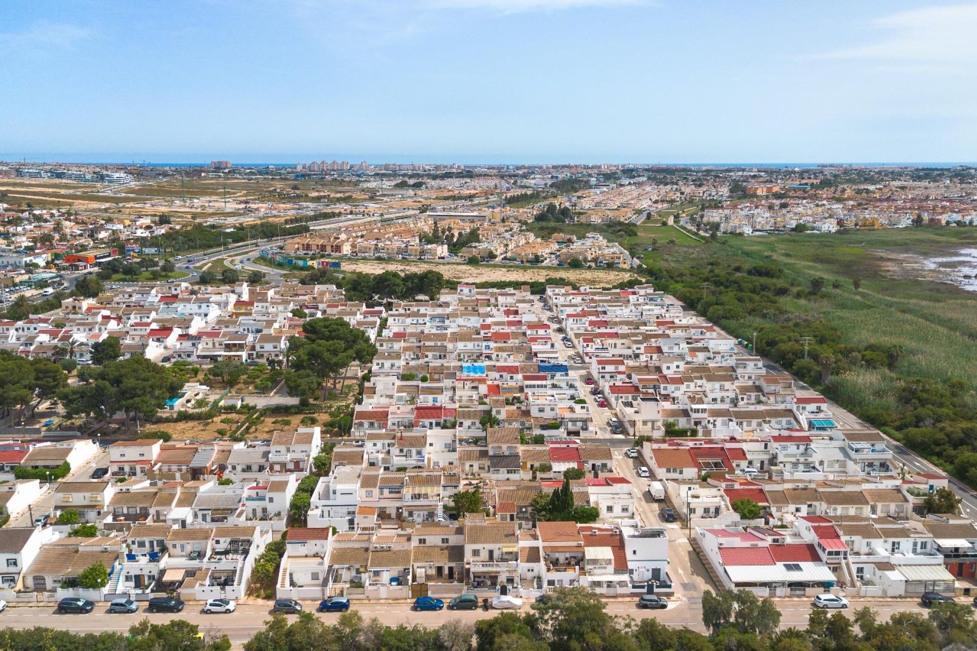 Återförsäljning - Duplex -
Torrevieja - Paraje natural