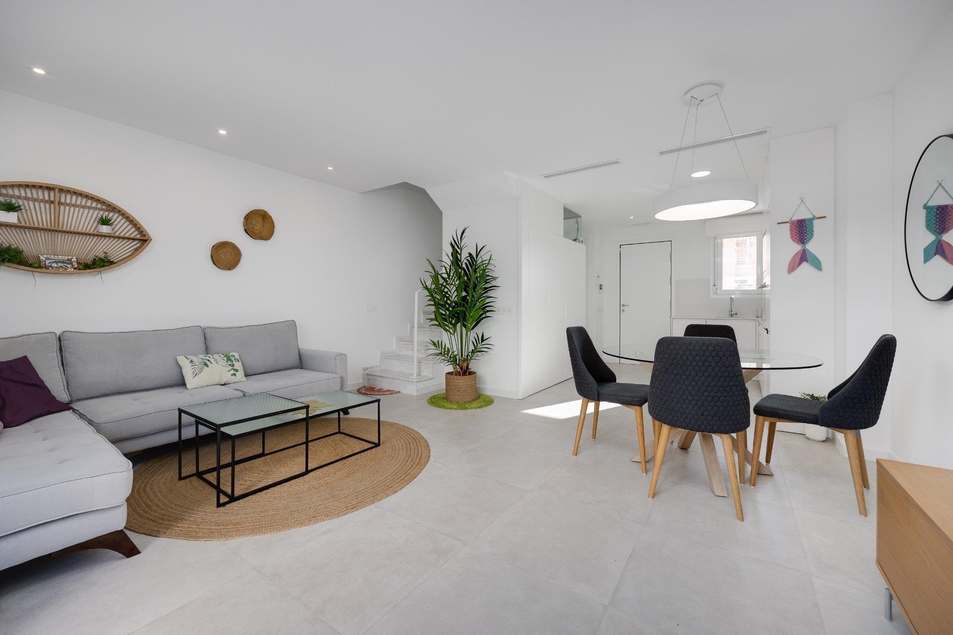 Återförsäljning - Duplex -
Torrevieja - Torreblanca