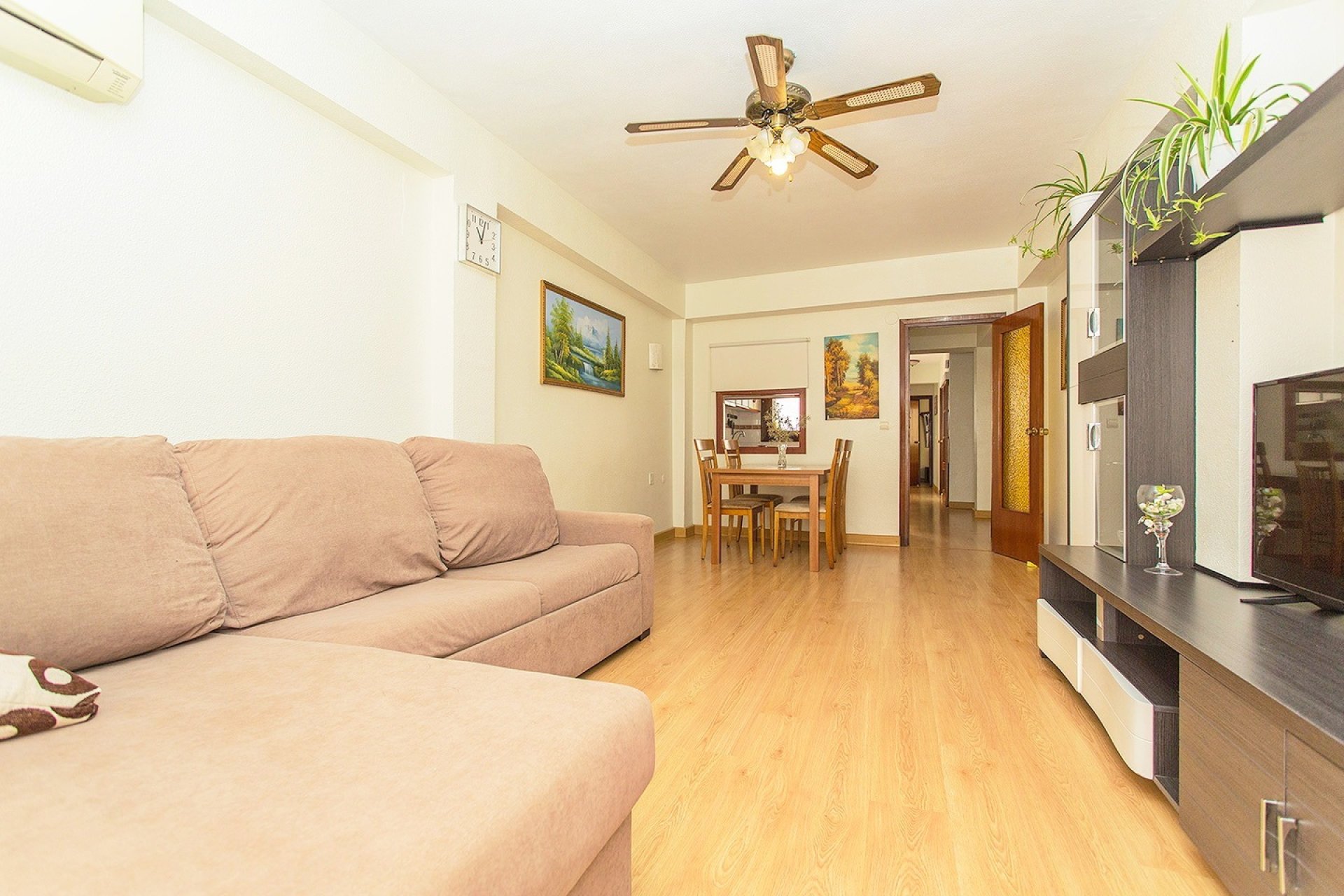 Återförsäljning - Flat -
Torrevieja - Playa del Cura