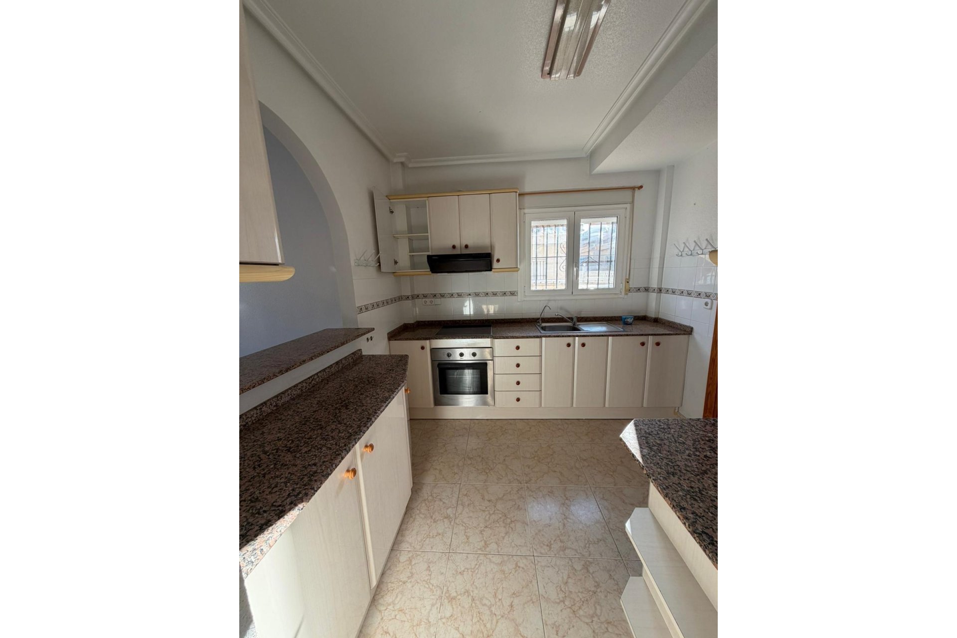 Återförsäljning - Inmueble singular -
Orihuela Costa - Playa Flamenca