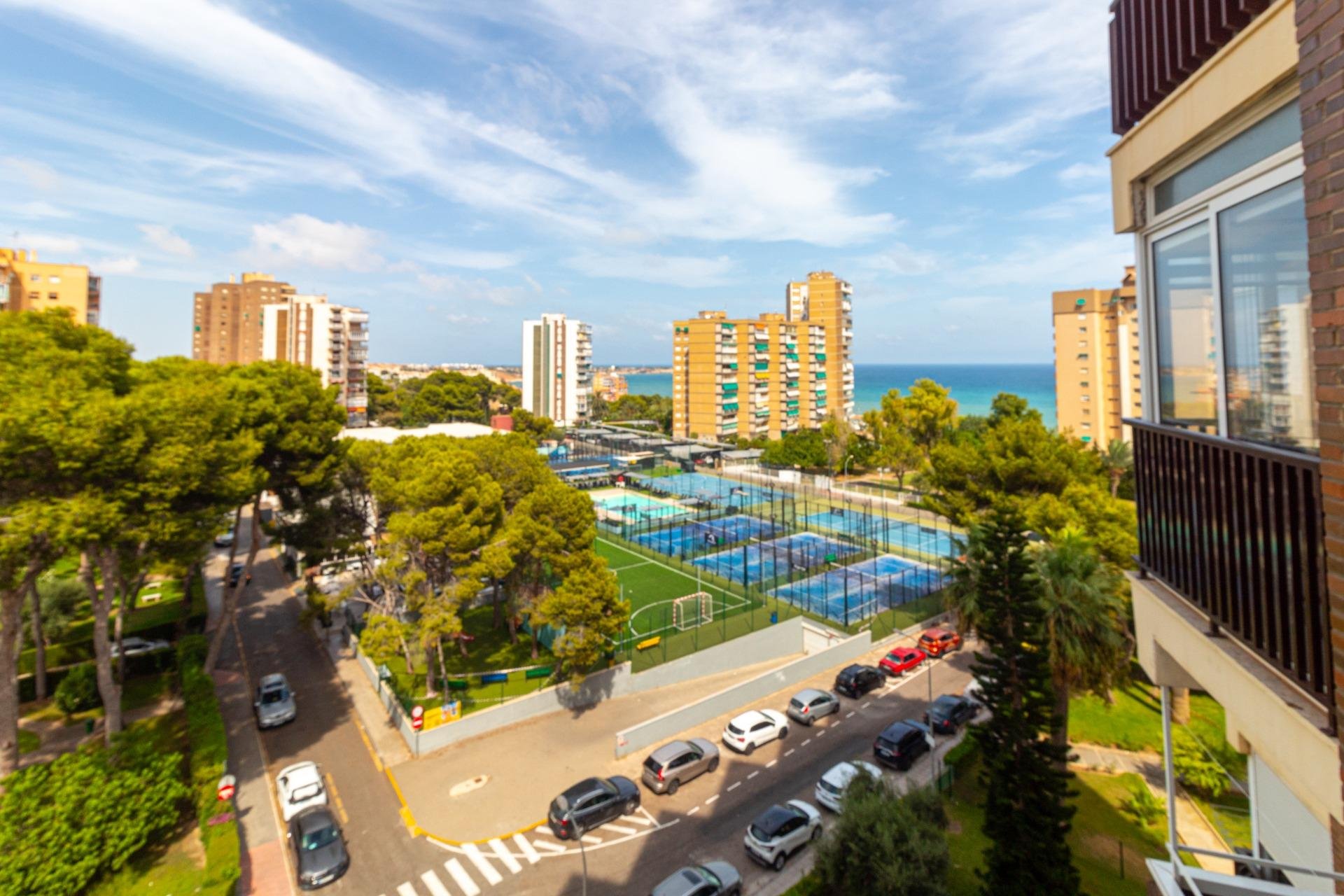 Återförsäljning - Lägenhet -
Orihuela Costa - Campoamor