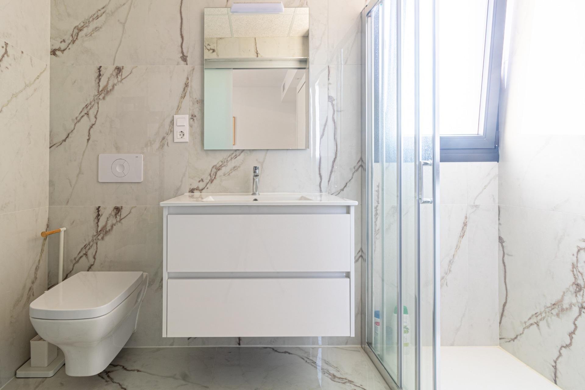 Återförsäljning - Lägenhet -
Orihuela Costa - Los Almendros-La Florida