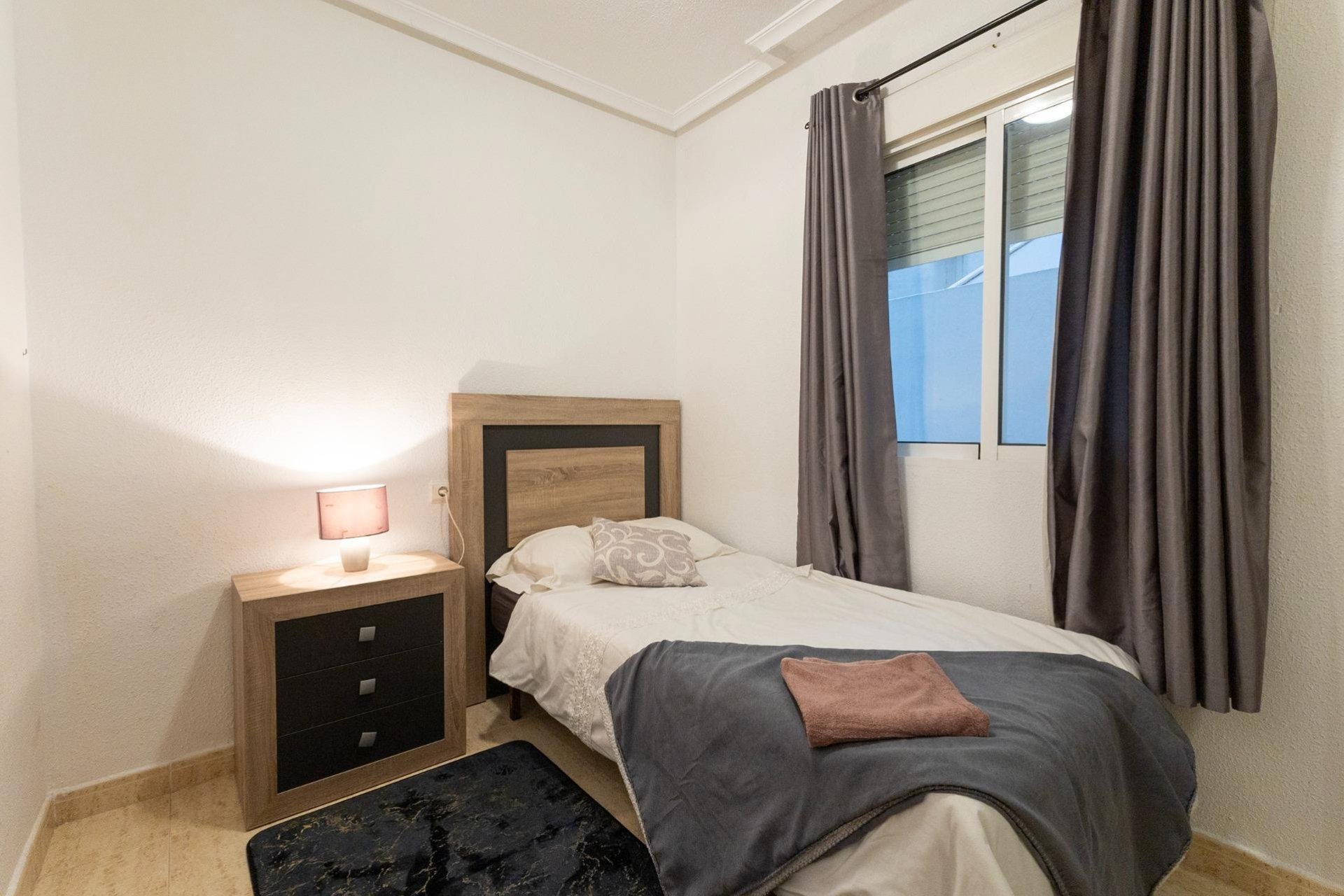 Återförsäljning - Lägenhet -
Torrevieja - Acequion